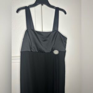 Alfred Angelo Black Dress with Elegant Detail size 10